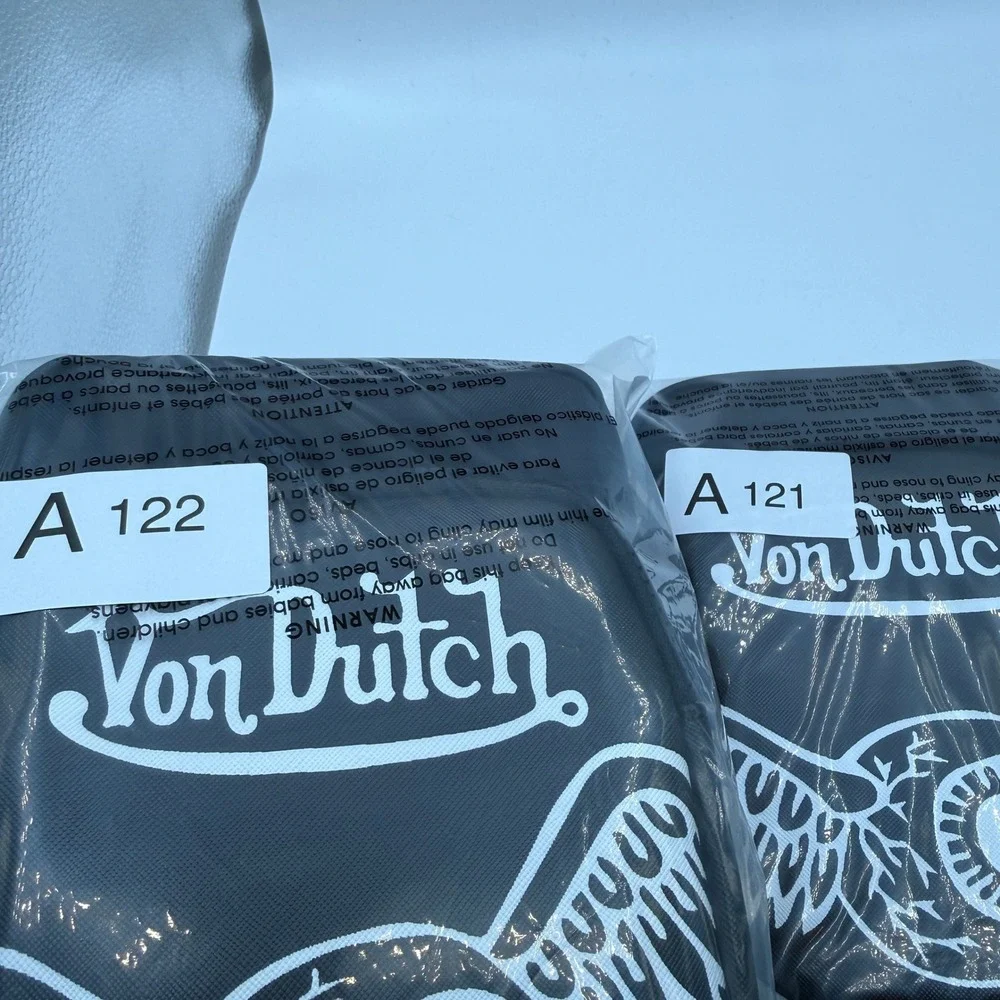 Von Dutch Crossbody Bag Unisex OS Black Flying Eyeball Logo Messenger NEW